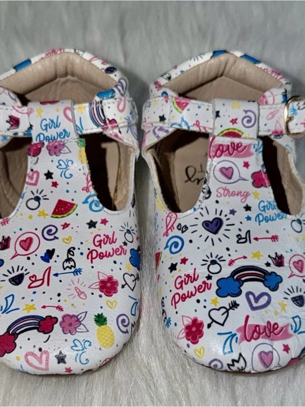 Monkey Feet Mary Jane Leather shoes in Girls’ size 6-7 Fun Colorful Print! NWOT